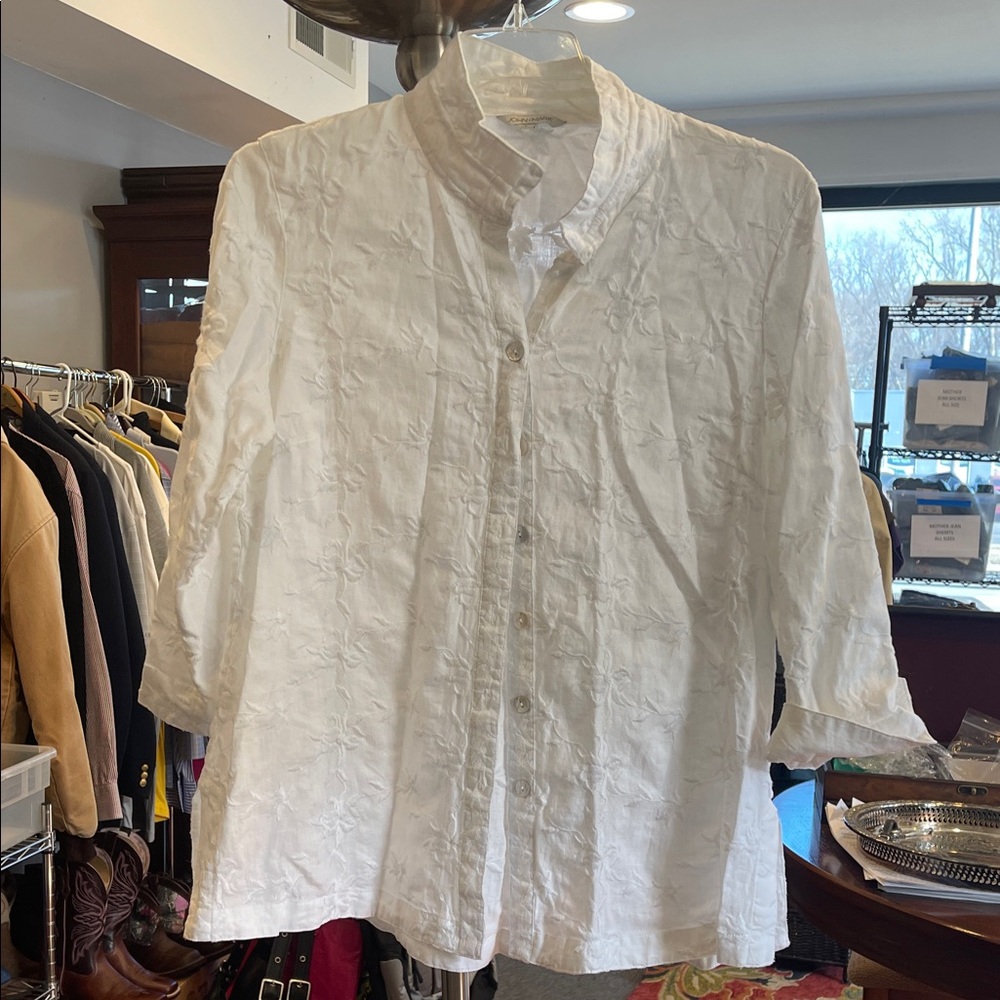 John Mark White Crinkled Button Front Blouse Top Size Large NWT Textured Linen